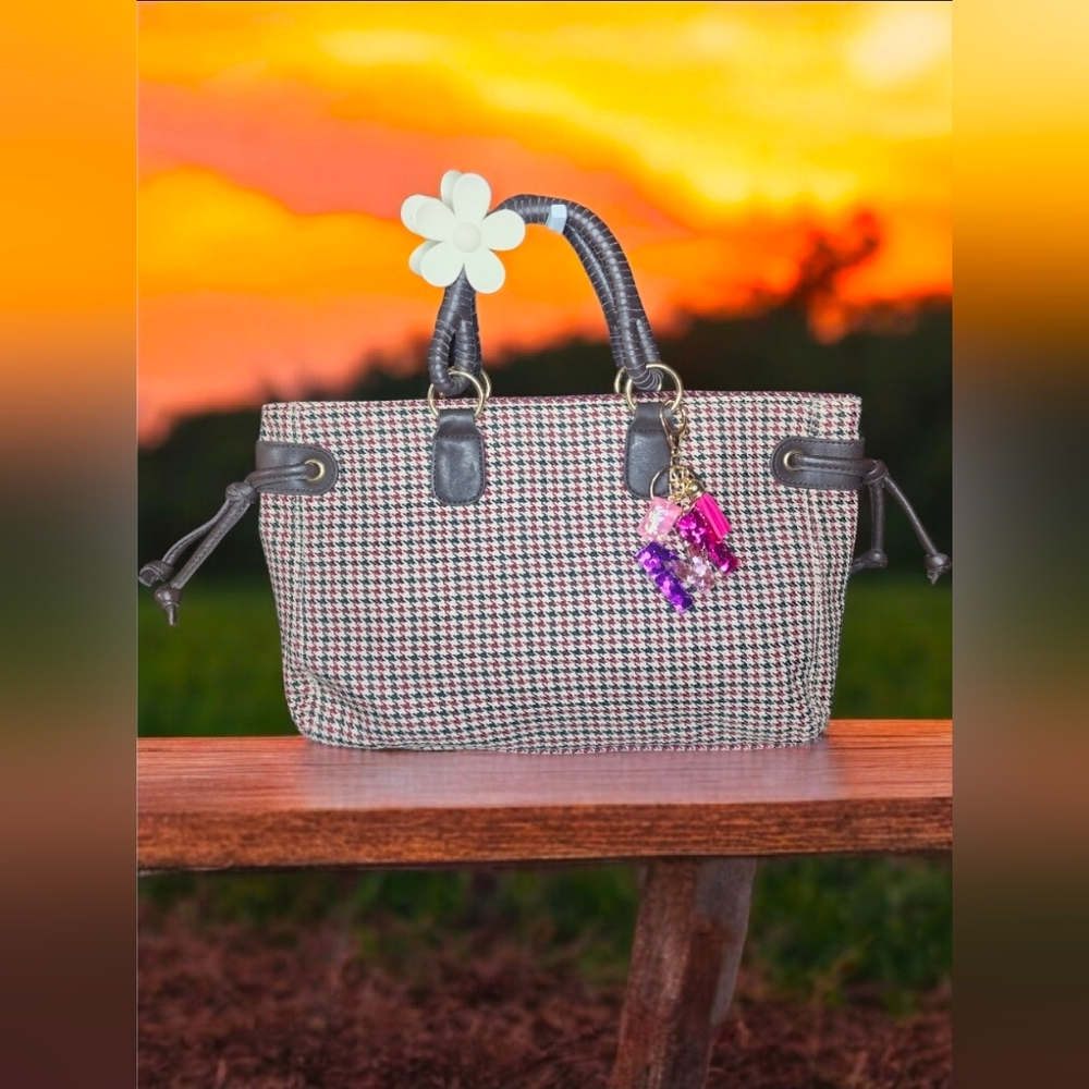 Victoria's Secret Houndstooth Plaid Handbag With Multi Charm & Flower Clip
